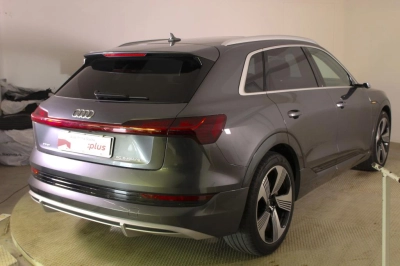 Audi e-tron - AU-U79034 