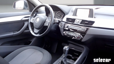 BMW X1 - SE-U76122 