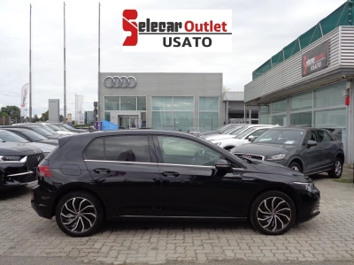 Volkswagen Golf - SE-U74719 