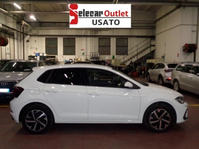 Volkswagen Polo - AU-U77965 