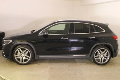 Mercedes-Benz GLA-H247 - AU-U76069 