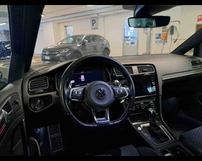 Volkswagen Golf - SE-U75371 