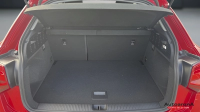 Audi Q2 - AU-U78627 