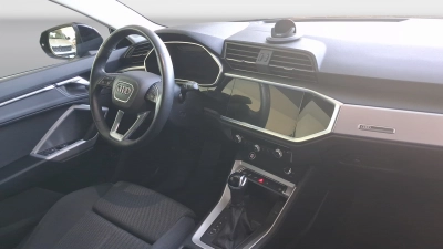 Audi Q3 - AU-U78068 