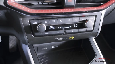 Seat Arona - AU-U78836 