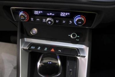 Audi Q3 Sportback - AU-U77050 