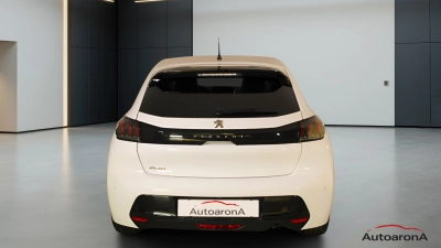 Peugeot 208 - AU-U77419 