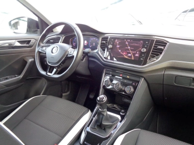 Volkswagen T-Roc - SE-U77314 