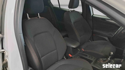 Ford Focus - SE-U79165 