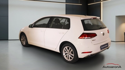 Volkswagen Golf - AU-U76310 