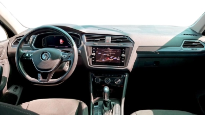 Volkswagen Tiguan - SE-U79120 
