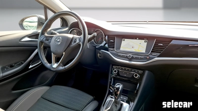 Opel Astra - SE-U78826 