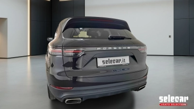 Porsche Cayenne - SE-U71599 