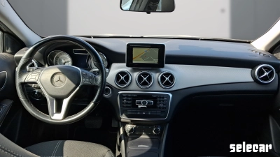 Mercedes-Benz GLA-X156 - SE-U79595 