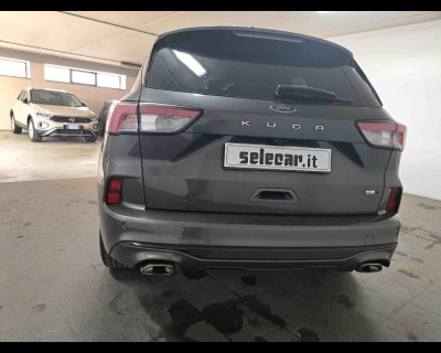 Ford Kuga - SE-U74699 