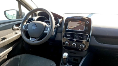 Renault Clio - SE-U78191 