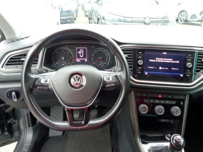 Volkswagen T-Roc - SE-U77599 