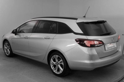Opel Astra - AU-U74809 