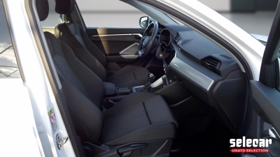 Audi Q3 - SE-U71233 