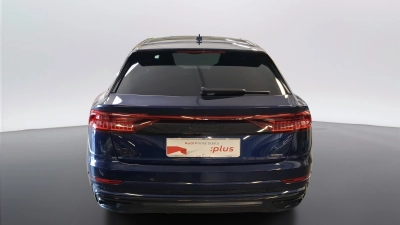 Audi Q8 - AU-U78773 
