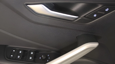 Audi Q2 - AU-U78883 