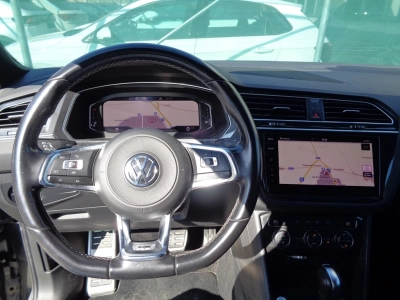 Volkswagen Tiguan - SE-U74062 