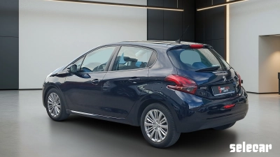 Peugeot 208 - SE-U79548 
