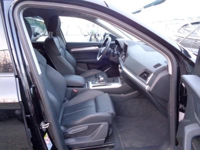 Audi Q5 Sportback - SE-U77883 