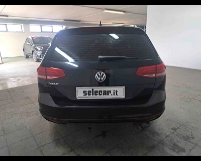 Volkswagen Passat - SE-U79017 