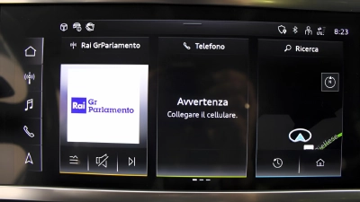 Audi Q3 - AU-U77432 