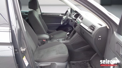Volkswagen Tiguan - SE-U78507 