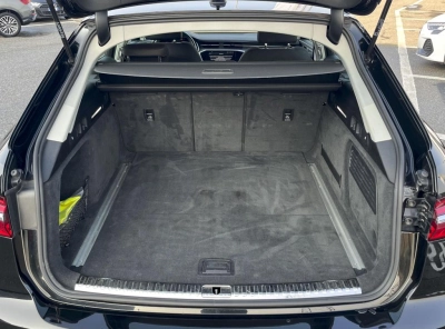 Audi A6 Avant - AU-U75204 