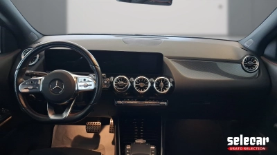 Mercedes-Benz GLA-H247 - SE-U79754 