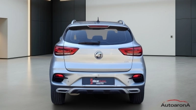 Mg ZS - AU-U76562 