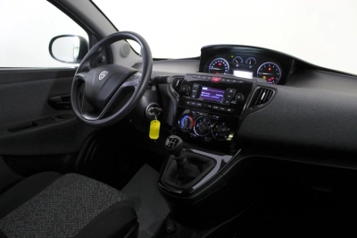 Lancia Ypsilon - AU-U77633 