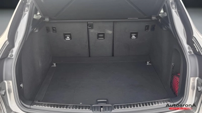 Porsche Macan - AU-U78444 