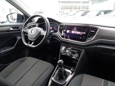 Volkswagen T-Roc - SE-U75313 