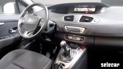 Renault Scenic - SE-U78008 