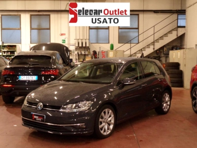 Volkswagen Golf - SE-U77927 